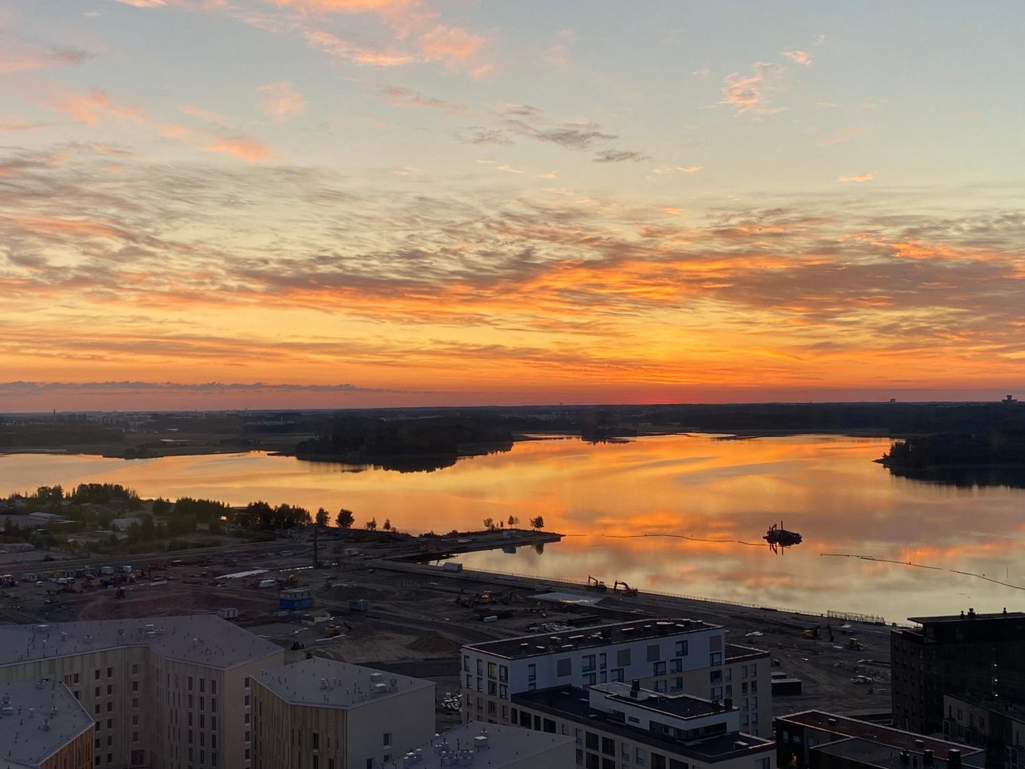 18Th Floor Helsinki High Point 1 Bdr Apartment With City View - Free Garage Parking Екстериор снимка