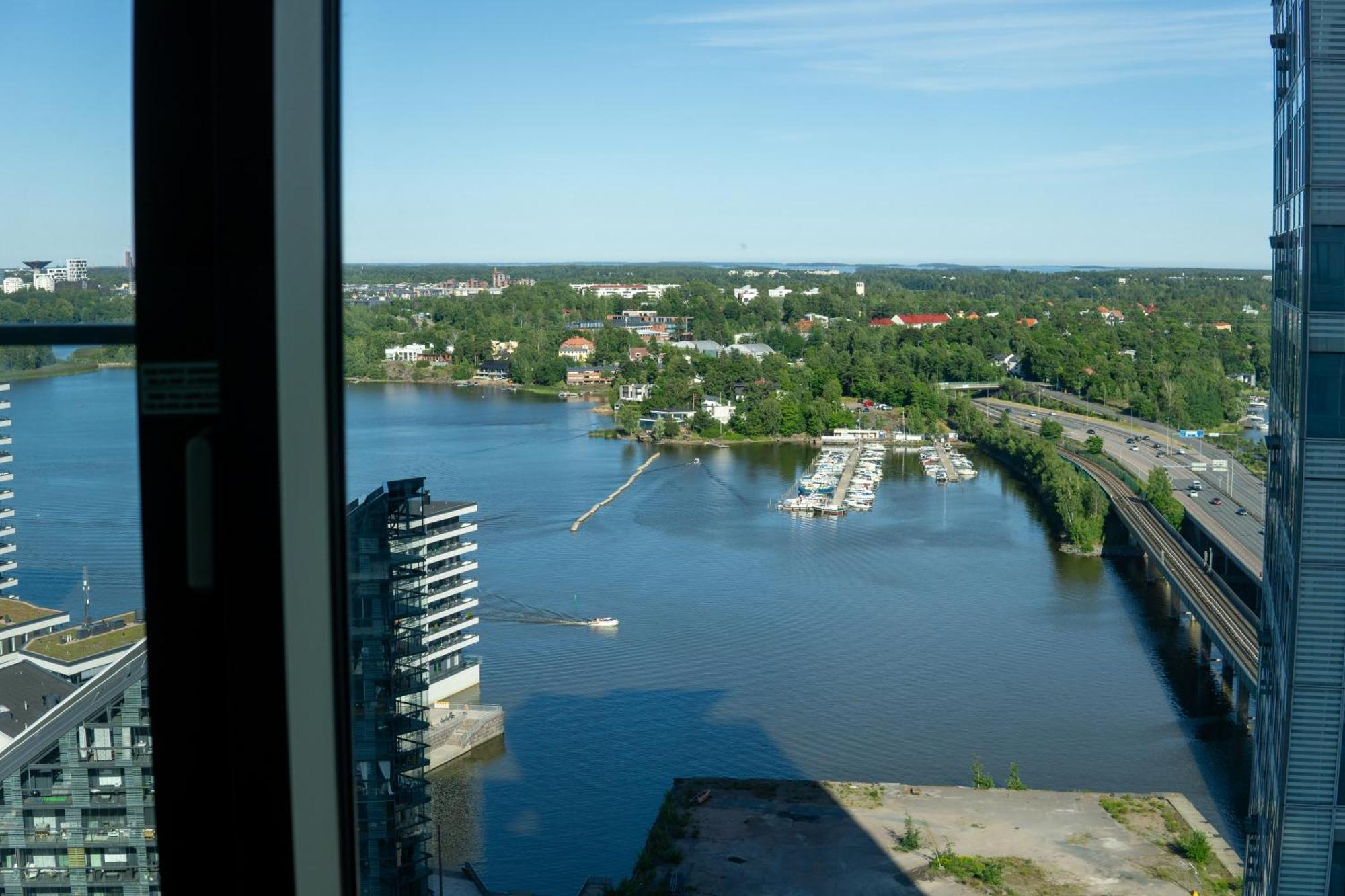 18Th Floor Helsinki High Point 1 Bdr Apartment With City View - Free Garage Parking Екстериор снимка